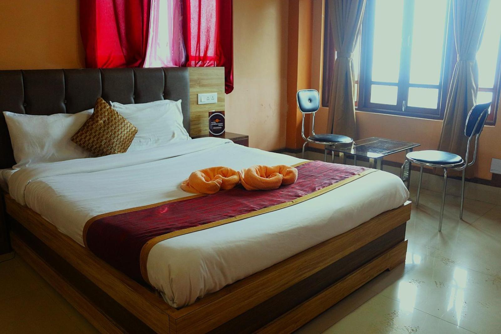 Hotel Jaswin Shanti Priya Дарджилинг Экстерьер фото